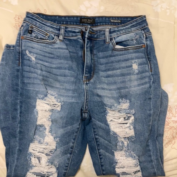 Judy Blue Denim - Judy Blue Distressed Boyfriend Fit Jeans